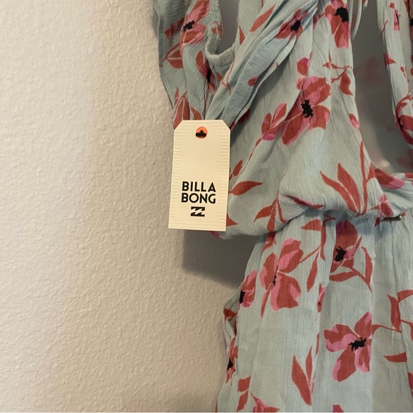 Billabong Womens Size Medium Ruffle Up Floral Romper With Open Back New With Tag - Picture 9 of 11